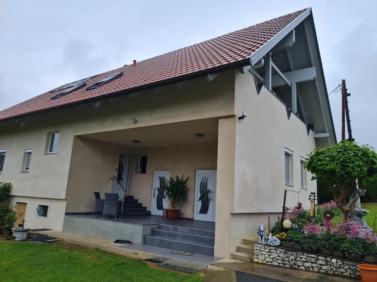 Apartamento Dahoam By Fam. Franz Gamlitz Exterior foto